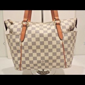Authentic Louis Vuitton Totally Damier Azur MM